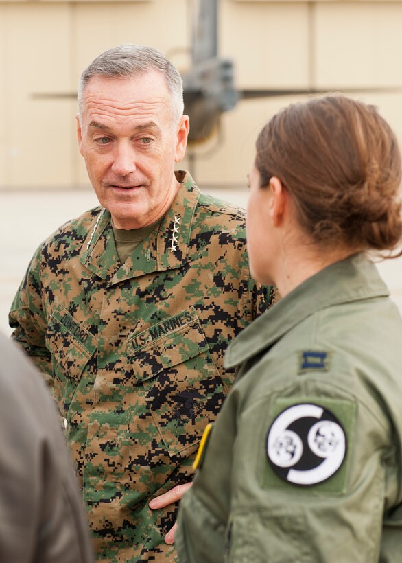 U.S. Marine Corps Gen. Joseph Dunford, chairman of the Joint Chiefs of Staff, speaks to B-52H Stratofortress pilots at Minot Air Force Base, N.D., Nov. 2, 2016. During Dunford’s tour, he was briefed on the 5th Bomb Wing and 91st Missile Wing’s capabilities. (U.S. Air Force photo/Airman 1st Class J.T. Armstrong)