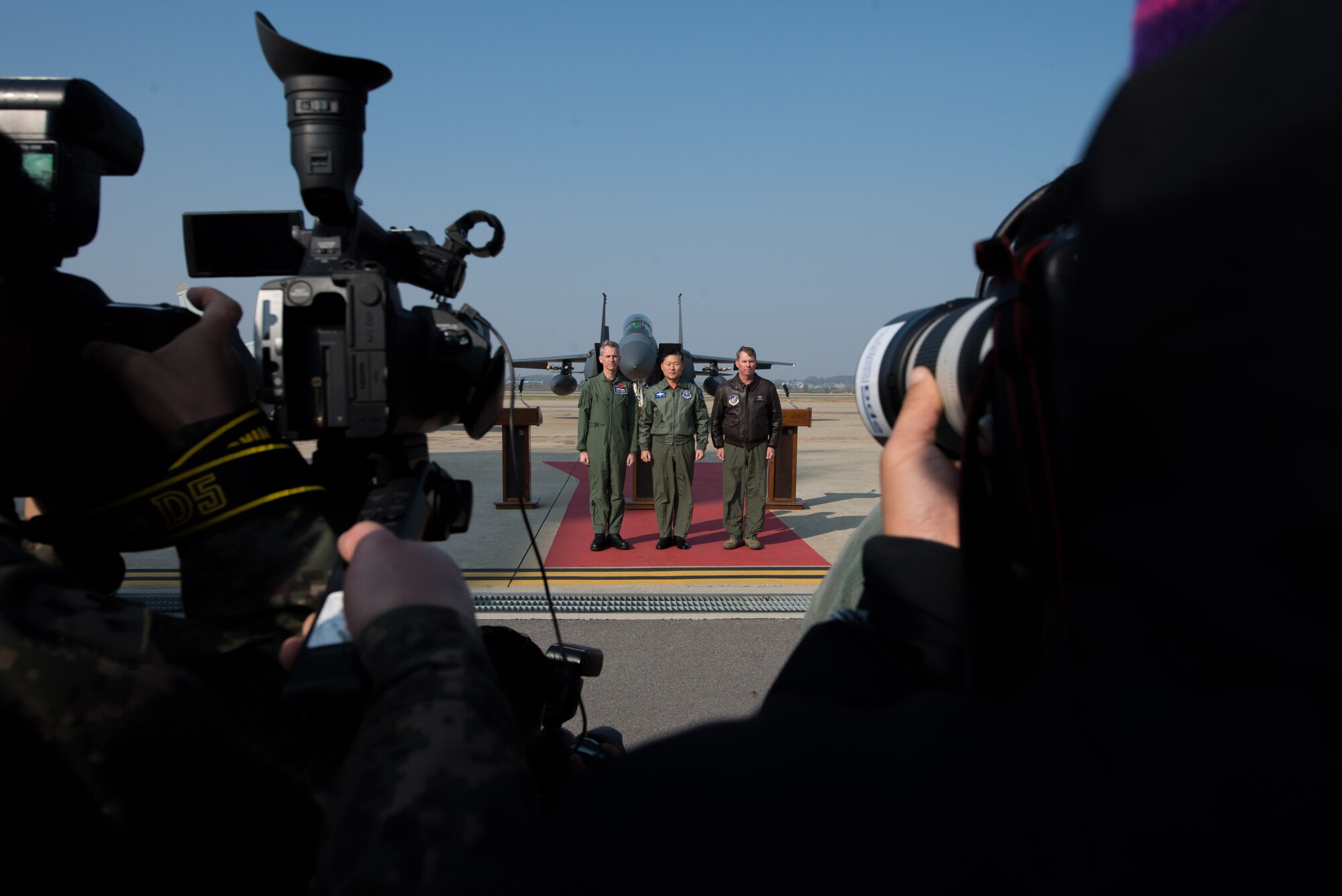 United Kingdom Air Chief Marshal Sir Stephen Hillier, Royal Air Force chief of air staff, Lt. Gen. Won, In-Choul, Republic of Korea Air Force Operations Command commander, and Lt. Gen Thomas W. Bergeson, 7th Air Force commander, gather for a group photo during a media event for  Invincible Shield, an interoperability exchange, at Osan Air Base, ROK, Nov. 8, 2016. The RAF, U.S. and ROK air forces participated in Invincible Shield, which marked the first time the RAF has fielded aircraft on the Korean Peninsula since the Korean War. (U.S. Air Force photo by Senior Airman Dillian Bamman)