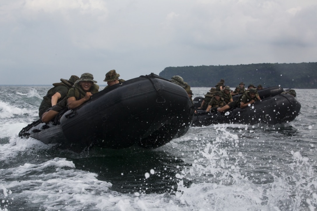 Philippine Marines join U.S. Marines with Fox Company, Battalion Landing Team, 2nd Battalion, 4th Marine Regiment, 31st Marine Expeditionary Unit, during combat rubber raiding craft training as part of Philippine Amphibious Landing Exercise 33 off the coast of Marine Barracks Gregorio Lim, Ternate, Philippines, Oct. 5, 2016. PHIBLEX 33 is an annual bilateral exercise conducted with the Armed Forces of the Philippines that combines amphibious capabilities and live-fire training with humanitarian civic assistance efforts to strengthen interoperability and working relationships through commitment, capability and cooperation. 