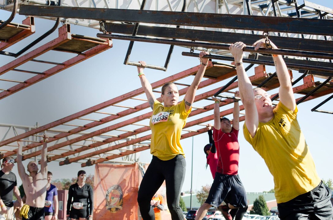 Members of the 442d Fighter Wing participate in the 2016 Missouri Tough Mudder in Sedalia, Mo., October 8, 2016. (Courtesy Photo)
