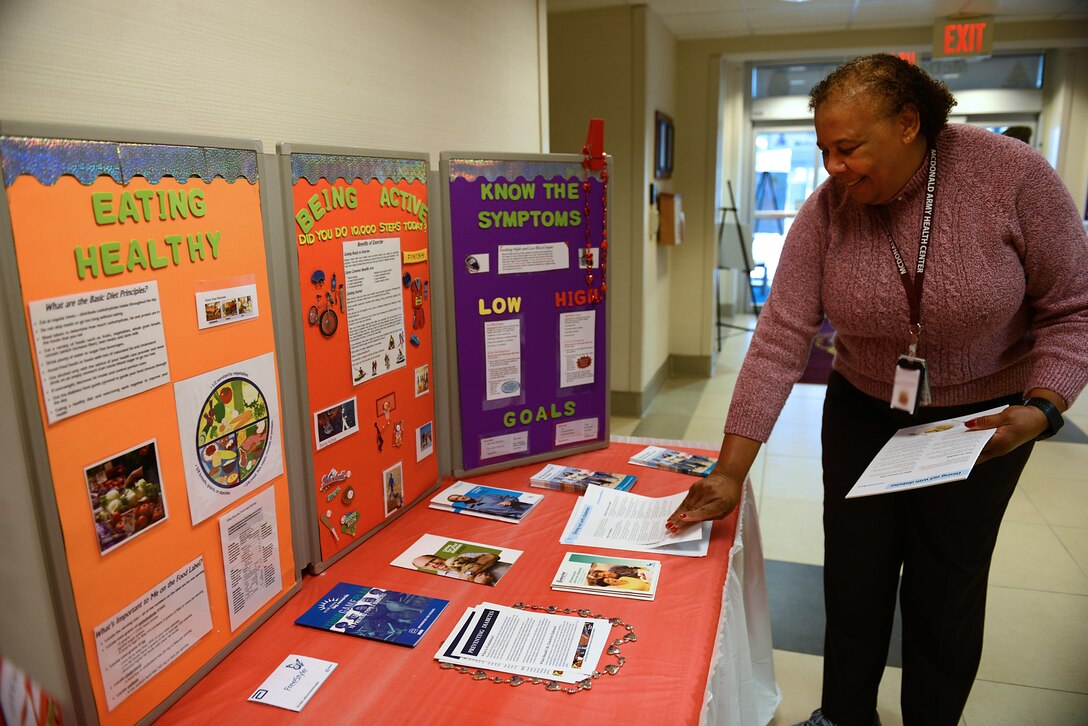 Shirley Pinckney, McDonald Army Health Center Health Management Clinic diabetes program manager, provides information on the prevention and management of diabetes at Joint Base Langley-Eustis, Va., Nov. 8, 2016. The health management clinics at JBLE provide one-on-one and classroom training for those who have been diagnosed as diabetic or prediabetic to help them manage their symptoms and reduce the risk of complications. 