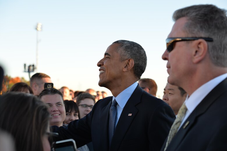 President Barack Obama greets Airmen and visitors at Pease Air National Guard Base, N.H. prior to attending a political rally at the University of New Hampshire, Nov. 7, 2016. (U.S. Air National Guard photo/Senior Airman Ashlyn J. Correia)