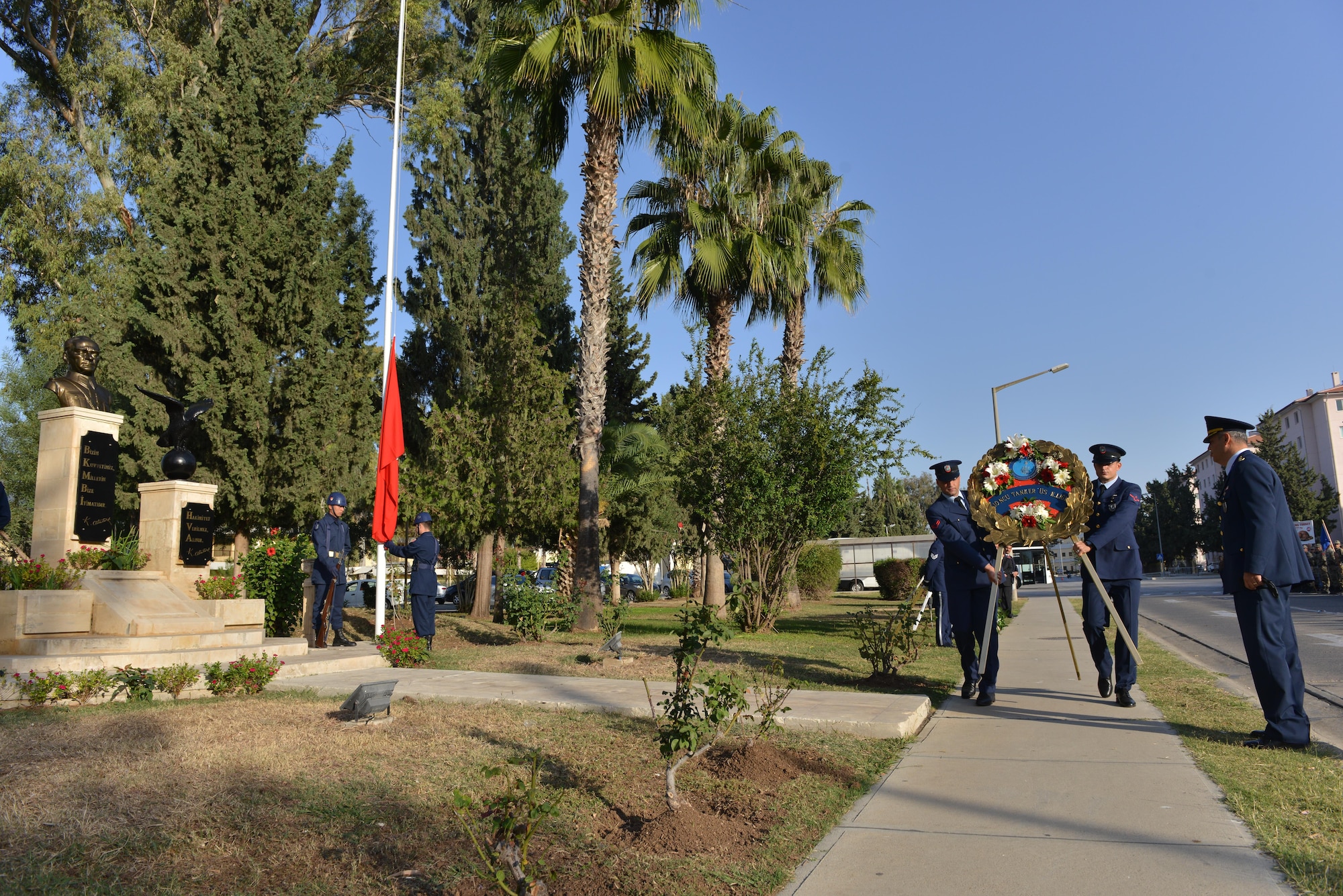 Turkish Air Force members assigned to the 10th Tanker Base carry a wreath during a memorial ceremony for Mustafa Kemal Ataturk Nov. 10, 2016, at Incirlik Air Base, Turkey. Ataturk was the founder and first president of the modern Republic of Turkey. (U.S. Air Force photo by Senior Airman John Nieves Camacho)