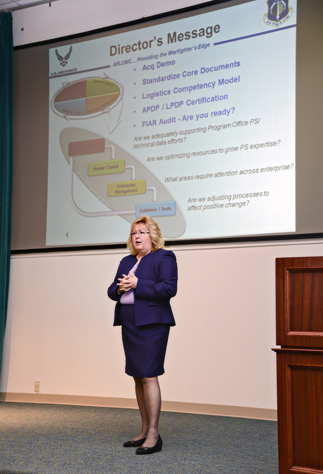 Cynthia Abbott, the director of logistics for the Air Force Life Cycle Management Center, held an All-Call for Tinker’s AFLCMC logisticians Nov. 2 at Fannin Hall. Ms. Abbott is visiting as many of the 75+ AFLCMC worldwide locations as she can to be able to have open, face-to-face discussions concerning current topics and issues facing the organization. (Air Force photo by Kelly White)