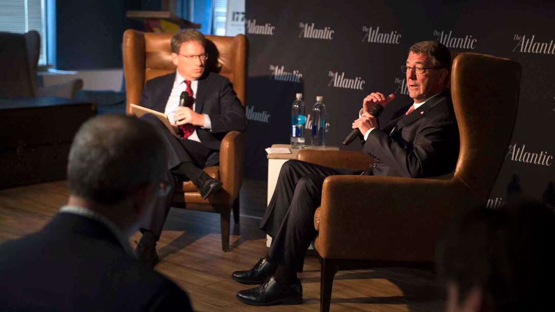 Defense Secretary Ash Carter talks about Force of the Future initiatives at the innovation firm 1776 in Washington, D.C., Nov. 14, 2016. DoD photo by Navy Petty Officer 1st Class Tim D. Godbee