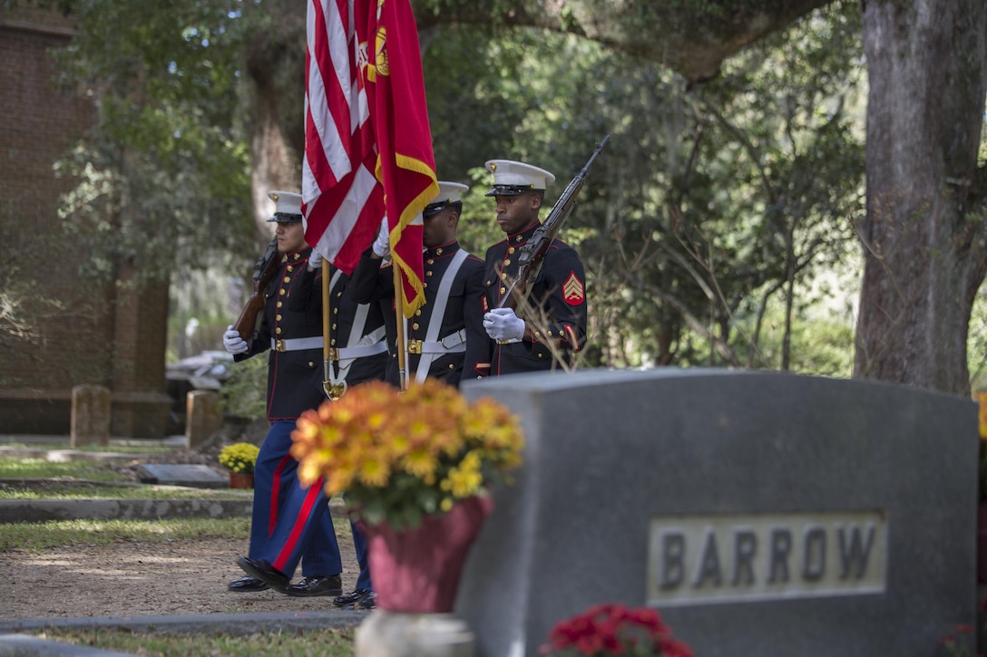 Marines with 4th Marine Division, Marine Forces Reserve, participate in a wreath-laying at the gravesite of Gen. Robert H. Barrow, 27th Commandant of the Marines Corps, at Grace Church of West Feliciana Cemetery in St. Francisville, La., Nov. 10, 2016. The Marines lay the wreath at his final resting place to honor 41 years of distinguished service and to remember his contribution to the Corps. (U.S. Marine Corps photo by Sgt. Sara Graham/released)  