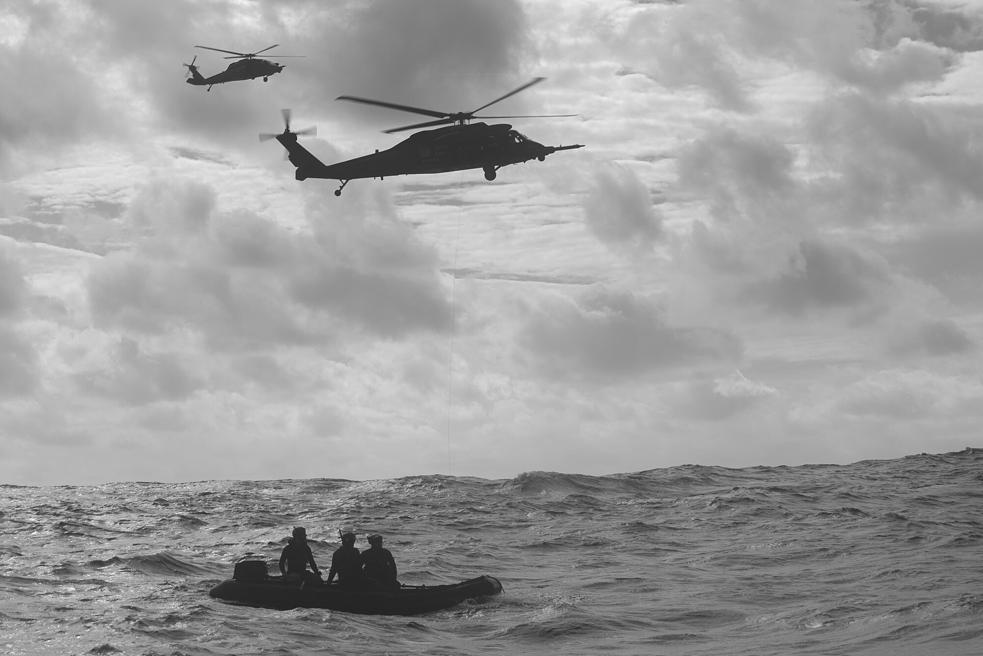 U.S. Air Force pararescuemen from the 31st RS and HH-60 Pave Hawks from the 33rd Rescue Squadron rescue simulated survivors during Exercise Keen Sword 17 Nov. 10, 2016, near Okinawa, Japan. KS17 involves U.S. forces and the JSDF from all components of both militaries, training to conduct bilateral operations in support of the defense of Japan. (U.S. Air Force photo by Airman 1st Class Corey M. Pettis)