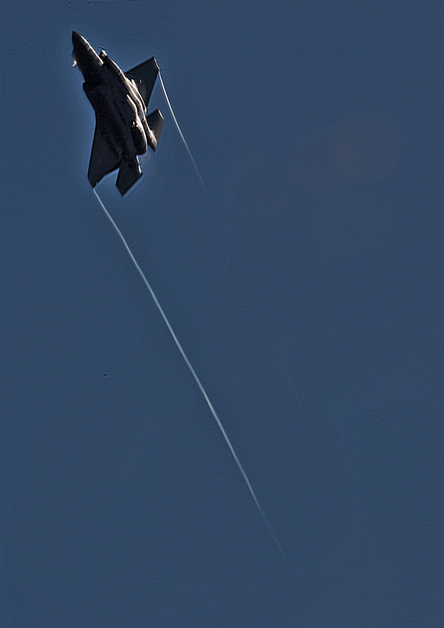 An F-35 Lightning II from the 33rd Fighter Wing at Eglin Air Force Base made an appearance as a show-of-force during a Joint Assault Force demonstration on Eglin Range, Fla., Nov. 17, 2016. Special Tactics Airmen from the 24th Special Operations Wing and soldiers from the 7th Special Forces Group demonstrated their Intelligence, Surveillance and Reconnaissance, mobility and Close Air Support capabilities to conduct a simulated personnel recovery and strike mission for Secretary of Defense Ash Carter. (U.S. Air Force photo/Staff Sgt. Melanie Holochwost) 