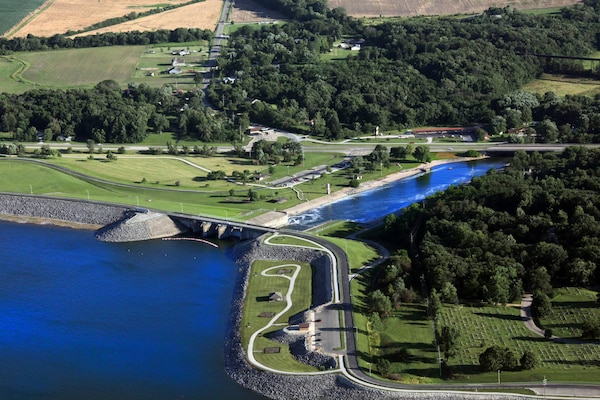 Overview of the Lake Shelbyville, Illinois, recreation area.