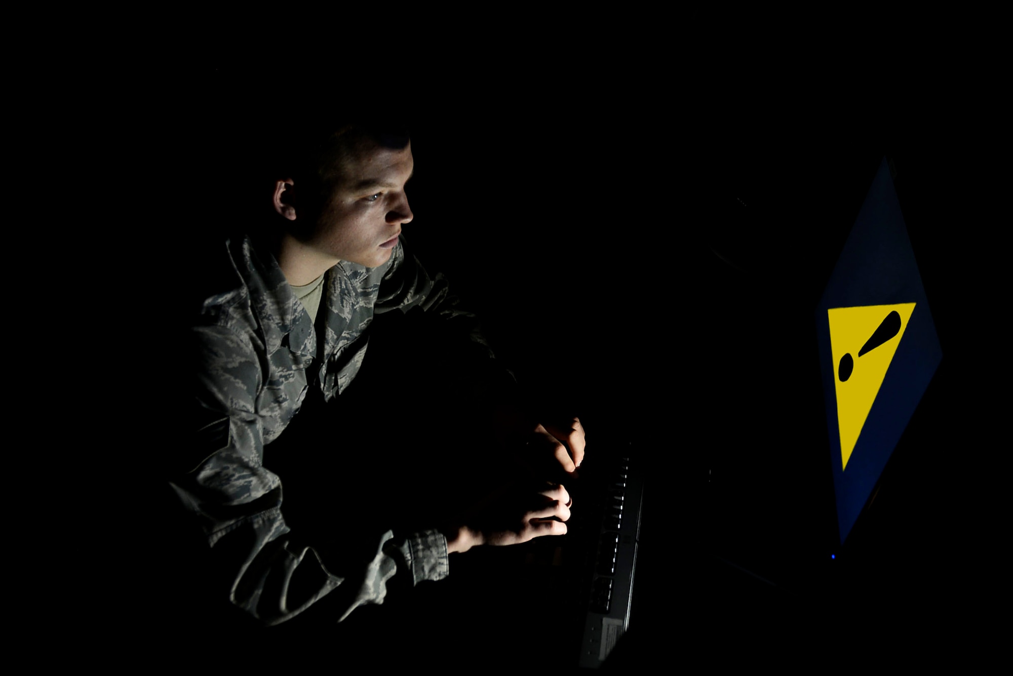 Ensuring that the U.S. Air Force’s cyber assets and our personally identifiable information remain safe and out of the wrong hands is one of the many responsibilities that we, as Airmen, must take seriously. Cyber threats are most commonly a result of negligence and carelessness in taking care of information. (U.S. Air Force illustration by Airman 1st Class Christopher Maldonado)