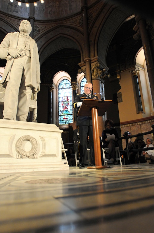 CLEVELAND (November 19, 2016) – Brigadier Gen. Stephen E. Strand, deputy commanding general for the 88th Regional Support Command and representing President Barack Obama, speaks to the gathered crowd during the James A. Garfield Wreath Laying Ceremony, November 19, in Cleveland. The ceremony marks what would have been the 185th birthday of the 20th President of the United States.