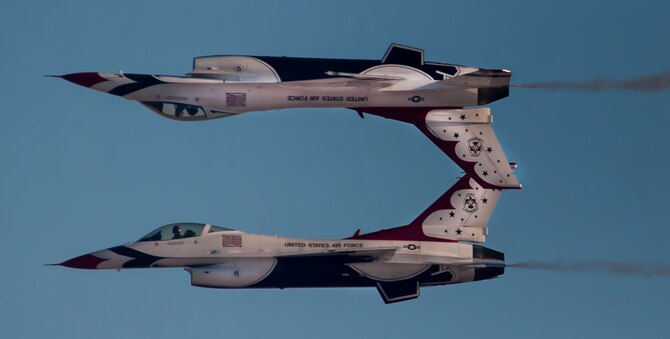 U.S. Air Force Thunderbird Air Demonstration Squadron fly in the calypso formation during Aviation Nation on Nellis Air Force Base, Nev., Nov. 13, 2016. The Thunderbirds perform precision aerial maneuvers demonstrating the capabilities of Air Force. (U.S. Air Force photo by Airman 1st Class Kevin Tanenbaum/Released)
