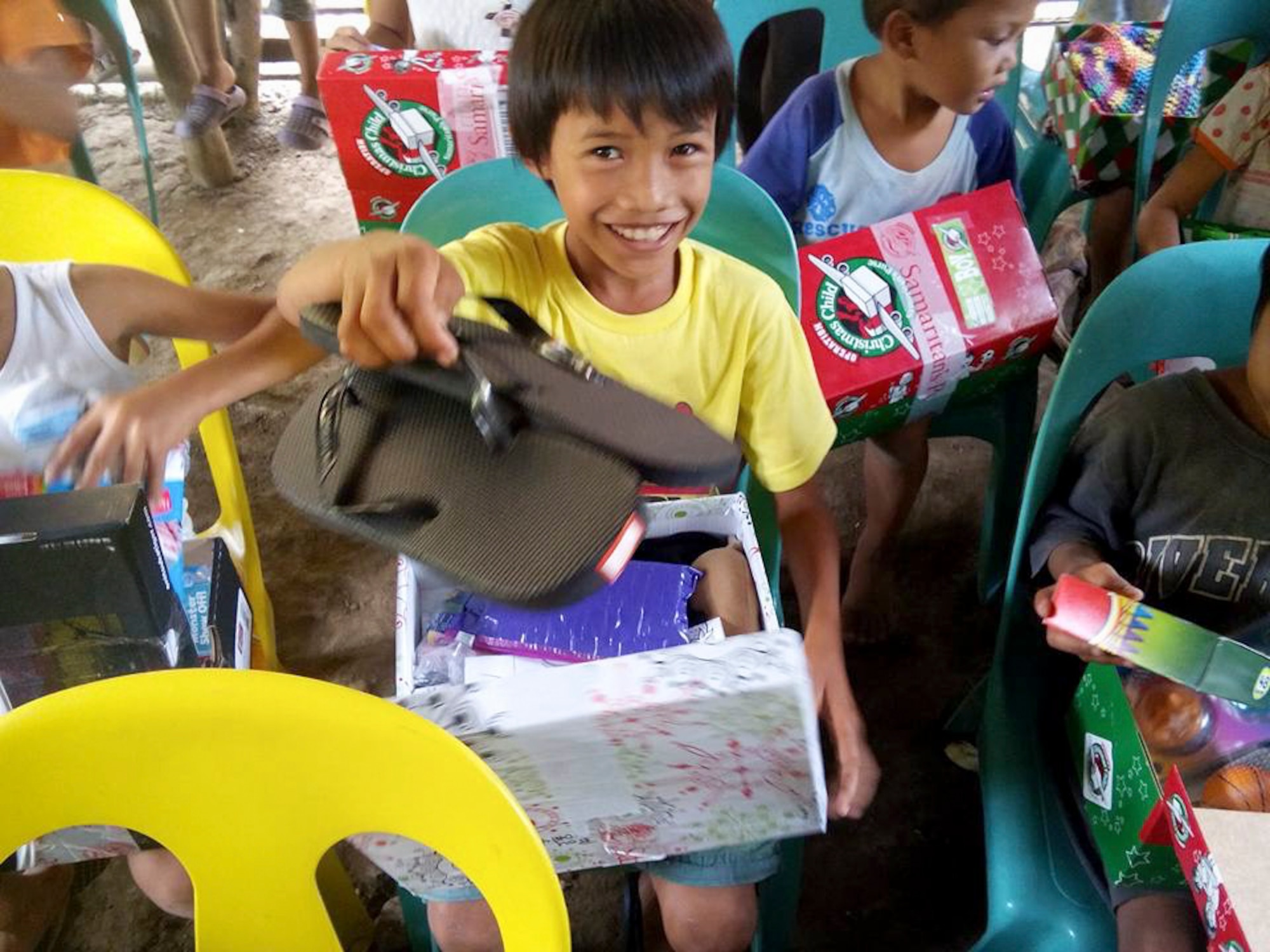 Filipino children receive Christmas gifts from donors through Operation Christmas Child. (Courtesy photo)