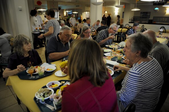 Retirees enjoy a Thanksgiving meal prepared by Air Commandos at the Reef Dining Facility on Hurlburt Field, Fla., Nov. 24, 2016. Annually, the Reef Dining Facility opens to all active duty service members, retirees and dependents for the Thanksgiving meal. (U.S. Air Force photo by Airman Dennis Spain)