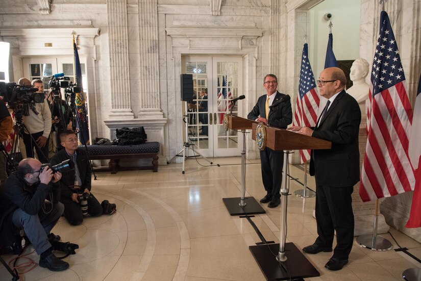 Secretary of Defense Ash Carter hosts a joint news conference with the French Minister of Defense Jean-Yves Le Drian at the Daughters of the American Revolution Constitution Hall in Washington, Nov. 28, 2016. DoD photo by Army Sgt. Amber I. Smith