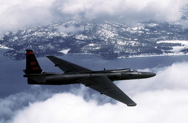 An Air Force U-2 Dragon Lady flies a training mission.(U.S. Air Force photo/Rose Reynolds)