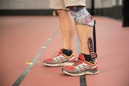 Wayne Strube, former U.S. Air Force Security Forces patrolman, wears a customized Ideo brace that helps with military members rehab during his Return to Run at the Center for the Intrepid at Fort Sam Houston, Texas.  Strube currently serves military service members as the Center for the Intrepid physical therapist in charge of the Return to Run program at San Antonio Medical Center, Texas. The CFI Return to Run program is currently servicing active duty service members and some civilians that have been injured in accidents. (U.S. Air Force photo by/Tech Sgt. Vernon Young Jr.)