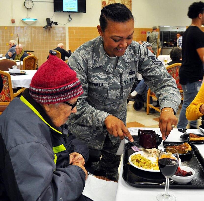 Reservist from the 349th Air Mobility Wing have been making an annual pilgrimage to the California Veterans Home, Yountville, to help serve the Thanksgiving meal. (U.S. Air Force photos/Ellen Hatfield/released)