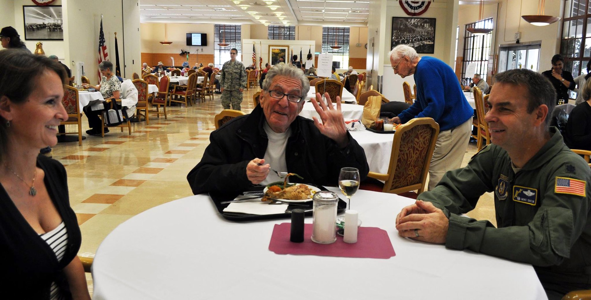 Reservist from the 349th Air Mobility Wing have been making an annual pilgrimage to the California Veterans Home, Yountville, to help serve the Thanksgiving meal. (U.S. Air Force photos/Ellen Hatfield/released)