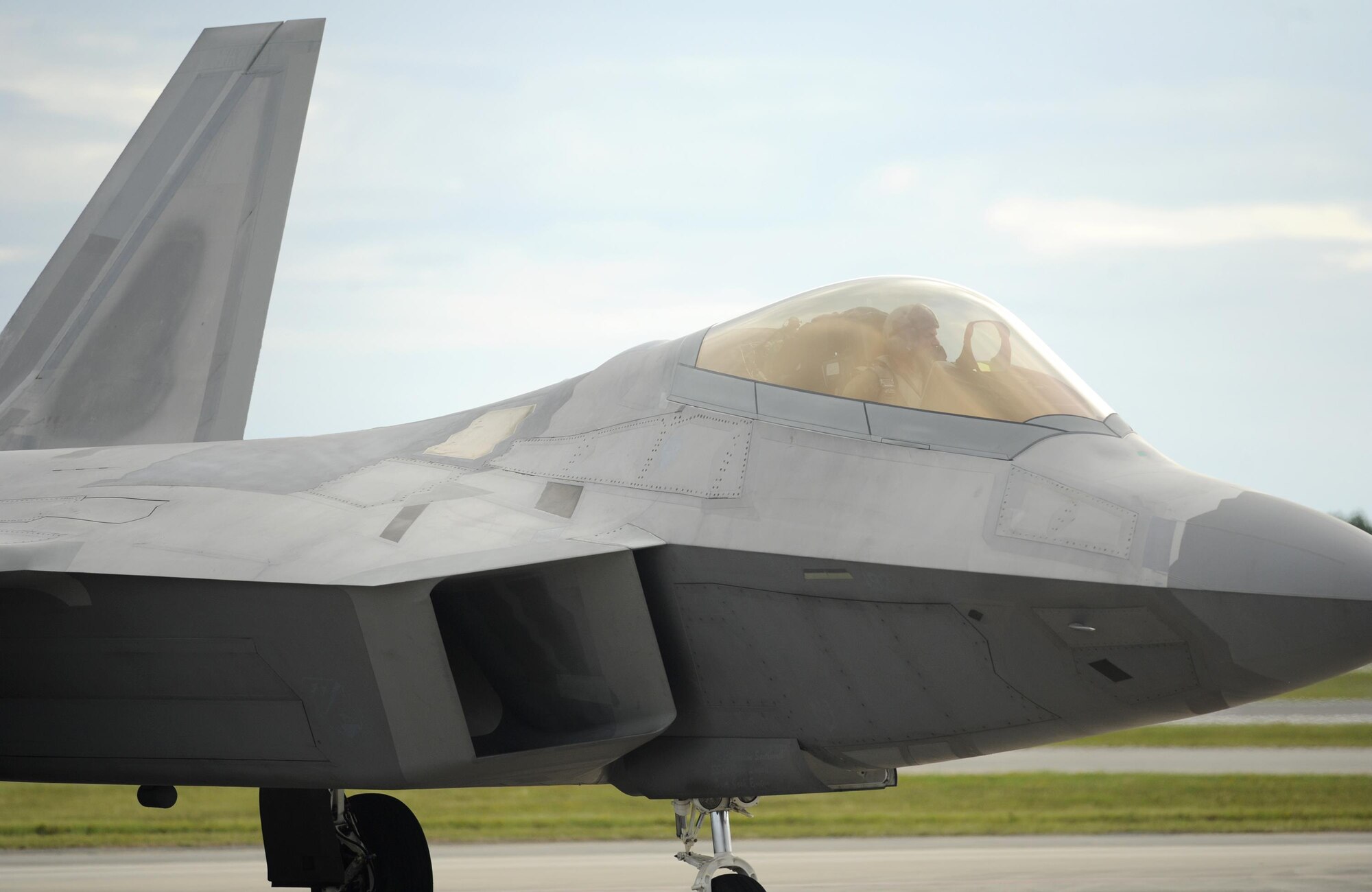 An F-22 Raptor from Joint Base Langley-Eustis’ 192nd Fighter Wing taxis down the runway during Combat Archer, the U.S. Air Force's air-to-air Weapons System Evaluation Program, at Tyndall Air Force Base, Fla., Sept. 16, 2016. During the WSEP, JBLE’s active duty U.S. Air Force Airmen and Air National Guardsmen worked side by side with other Air Force and ANG members as well as U.S. Marine Corps Marines to practice and train how they would perform in combat situations. (U.S. Air Force photo by Senior Airman Solomon Cook)
