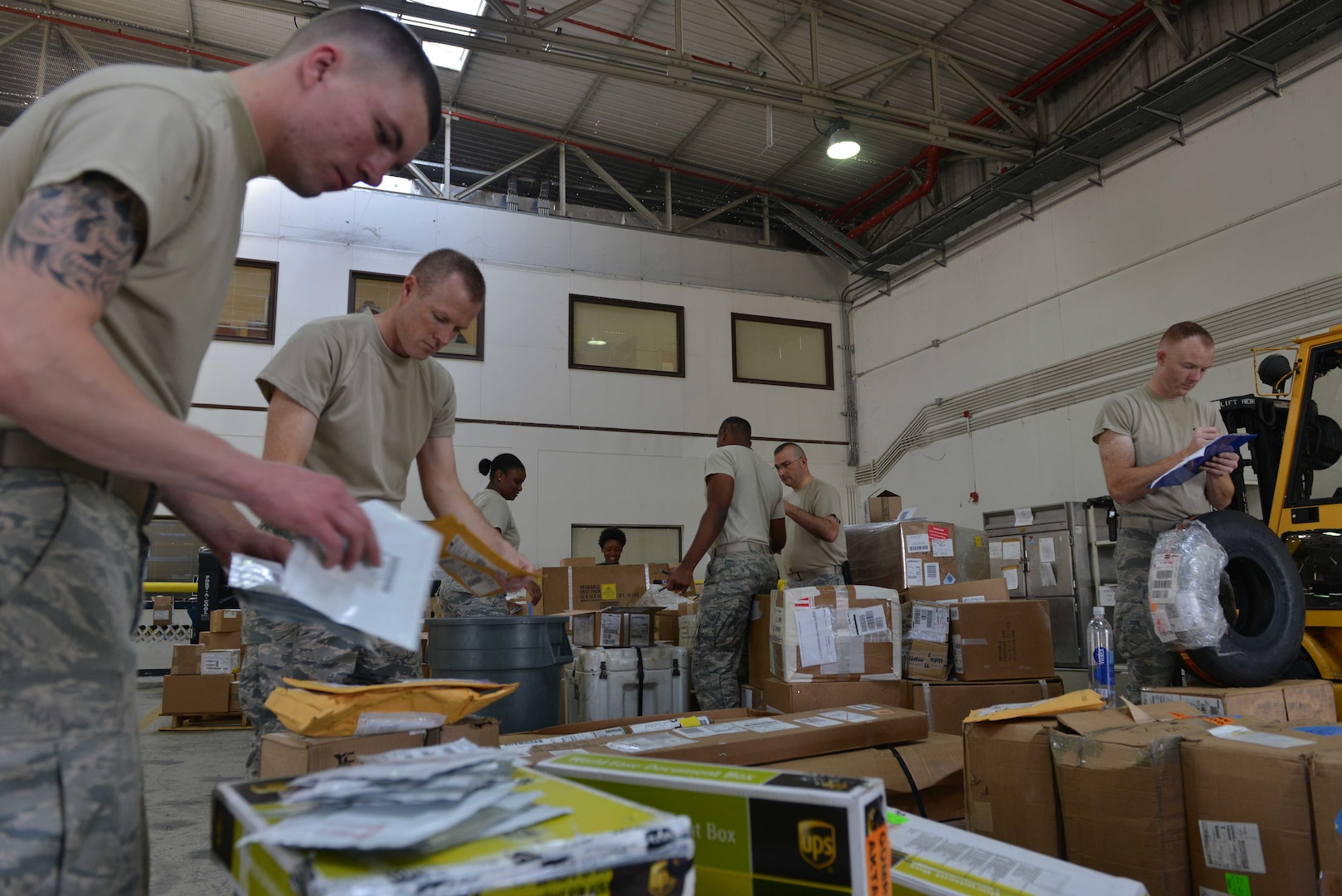 U.S. Airmen assigned to the 39th Logistics Readiness Squadron organize and account for cargo Sept. 29, 2016, at Incirlik Air Base, Turkey. The Airmen are part of the deployment and distribution flight, responsible for the dispersal of cargo around base. (U.S. Air Force photo by Senior Airman John Nieves Camacho)