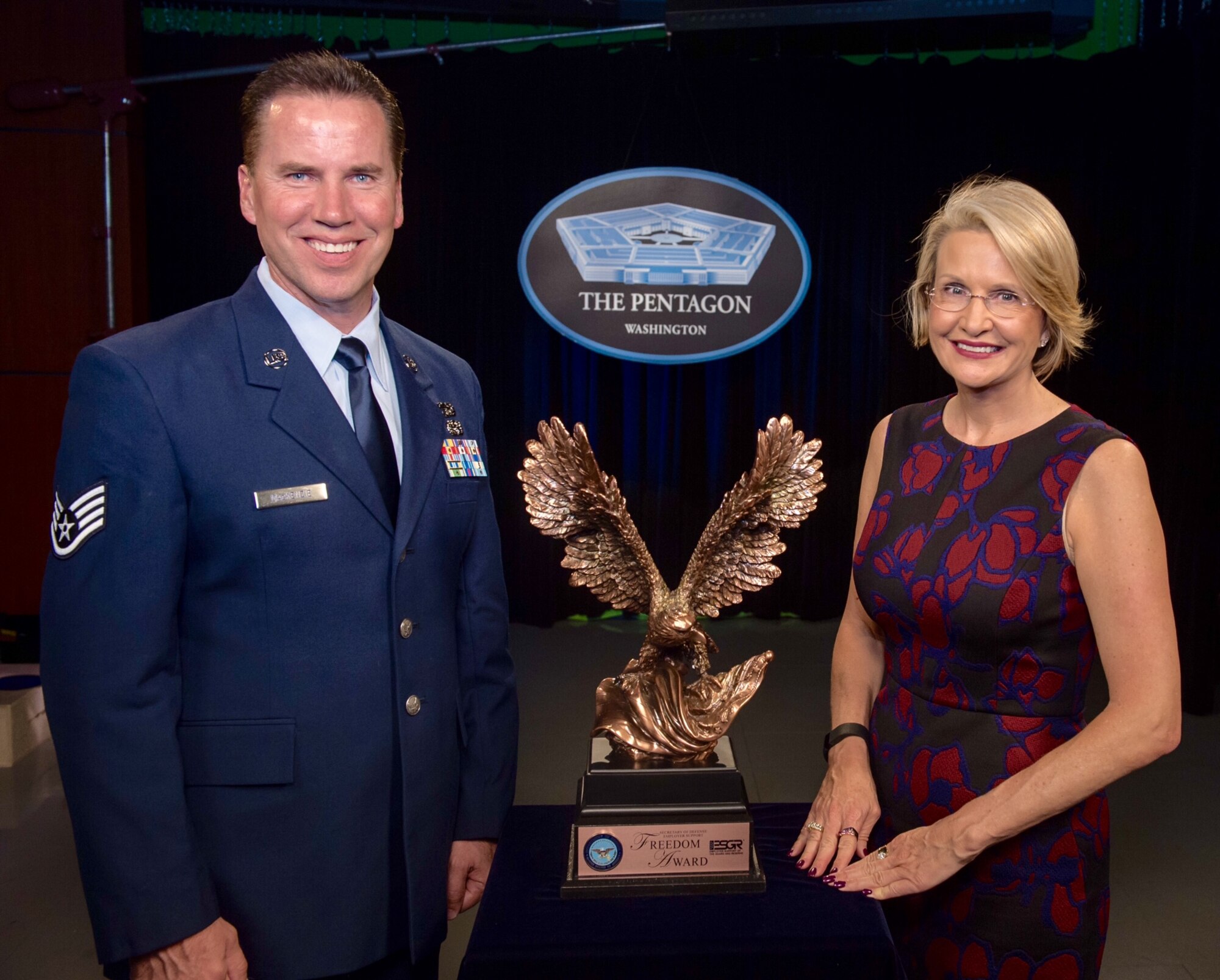 Secretary of Defense, Ashton B. Carter recognizes Military Reservist Employers at the DoD Freedom Awards, August 26, 2016 in the Pentagon Auditorium. (U.S. Army photo by Sgt. Ricky Bowden)