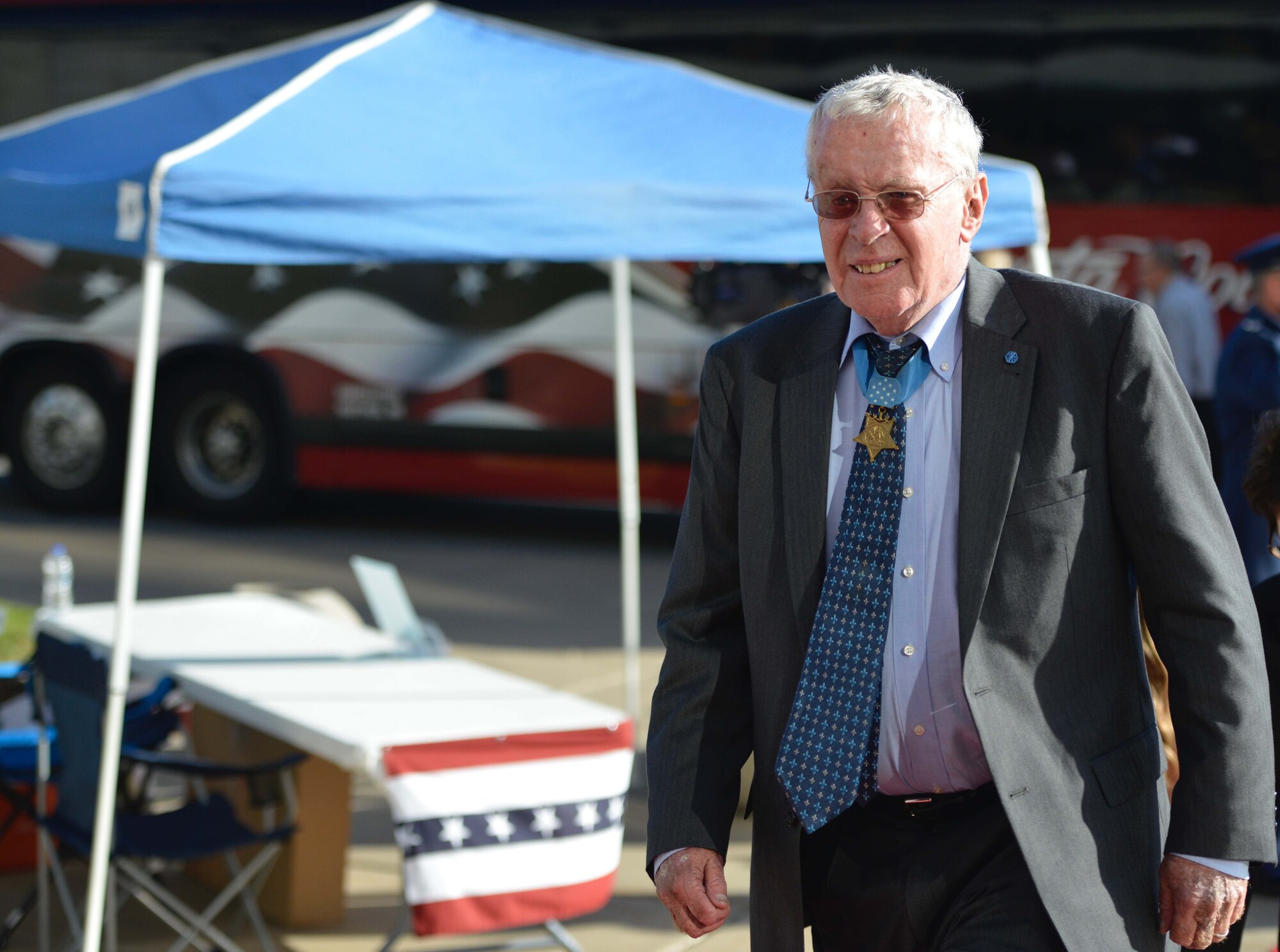 Medal of Honor recipients arrive at the Minnesota Medal of Honor Memorial groundbreaking ceremony Oct. 3.