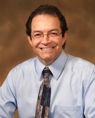 Hector Santiago, a project manager for the Environmental Remediation Branch, Planning, Programs and Project Management Division of the U.S. Army Corps of Engineers Omaha District, is a recipient of the 2016 STEM Hero Award. Santiago was recognized Oct. 6, by the Hispanic Engineer National Achievement Awards Corporation during their 28th annual conference in Anaheim, Calif. 