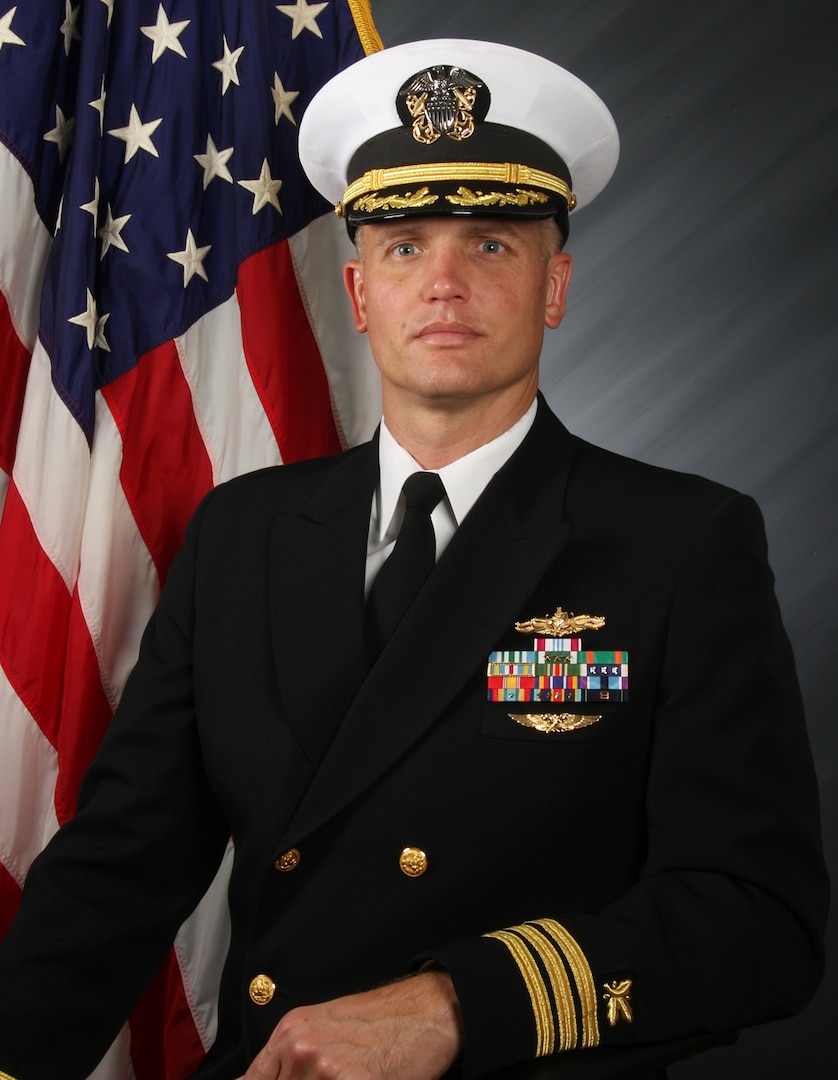 Outgoing DLA Distribution Yokosuka, Japan, commander Navy Cmdr. Brian Johnson has received the Defense Meritorious Service Medal for his achievements in leading the distribution center from June 2014 to October 2016.