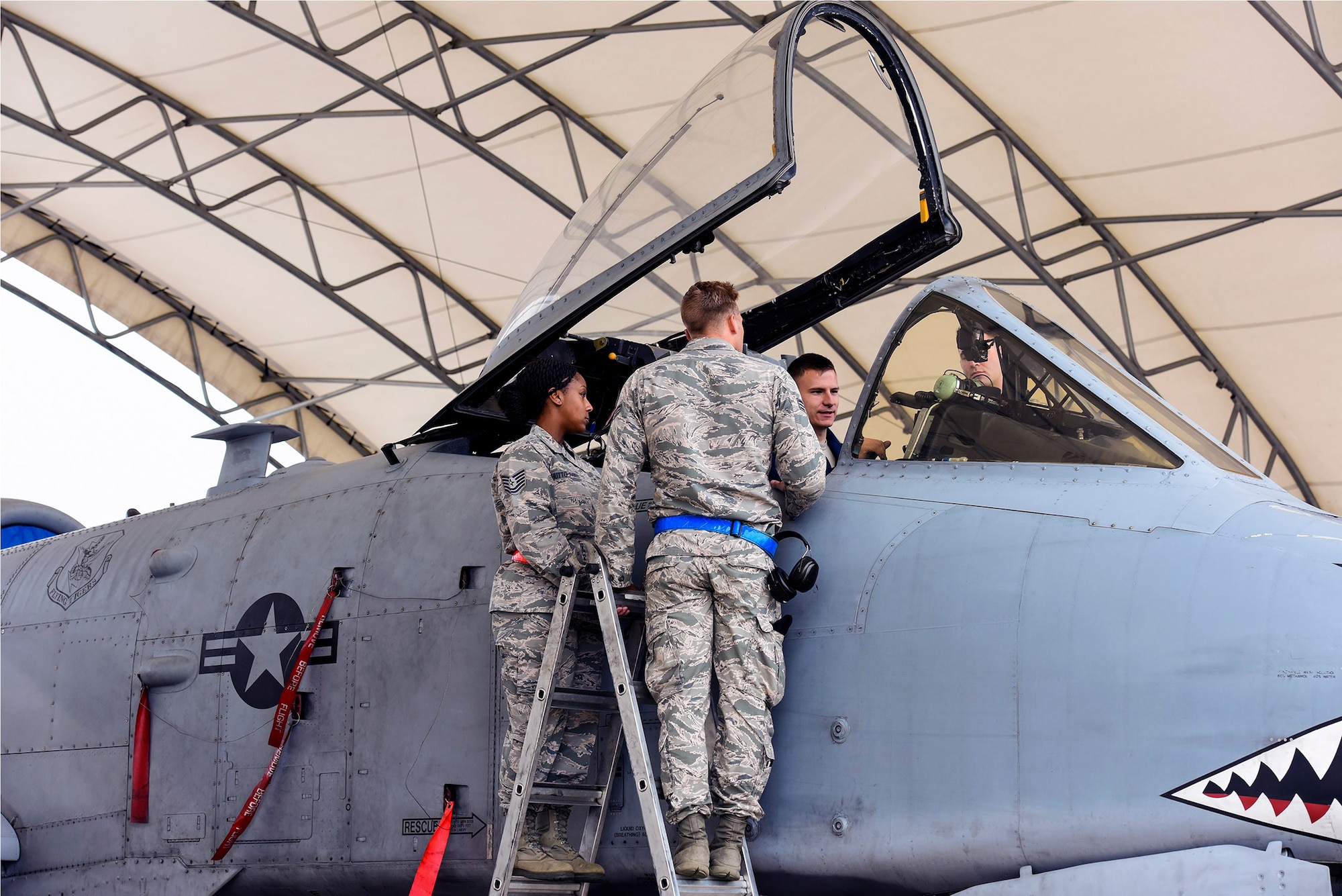 U.S. Air Force Senior Airman Anthony Long, 74th Aircraft Maintenance Unit avionics specialist, shows Emerge Moody Airmen the cockpit components of an A-10C Thunderbolt II, Oct. 6, 2016, at Moody Air Force Base, Ga. Emerge Moody’s first installment of the nine-month course involved a tour to the 23d Aircraft Maintenance Squadron to learn about the A-10 mission. (U.S. Air Force photo by Airman 1st Class Greg Nash)