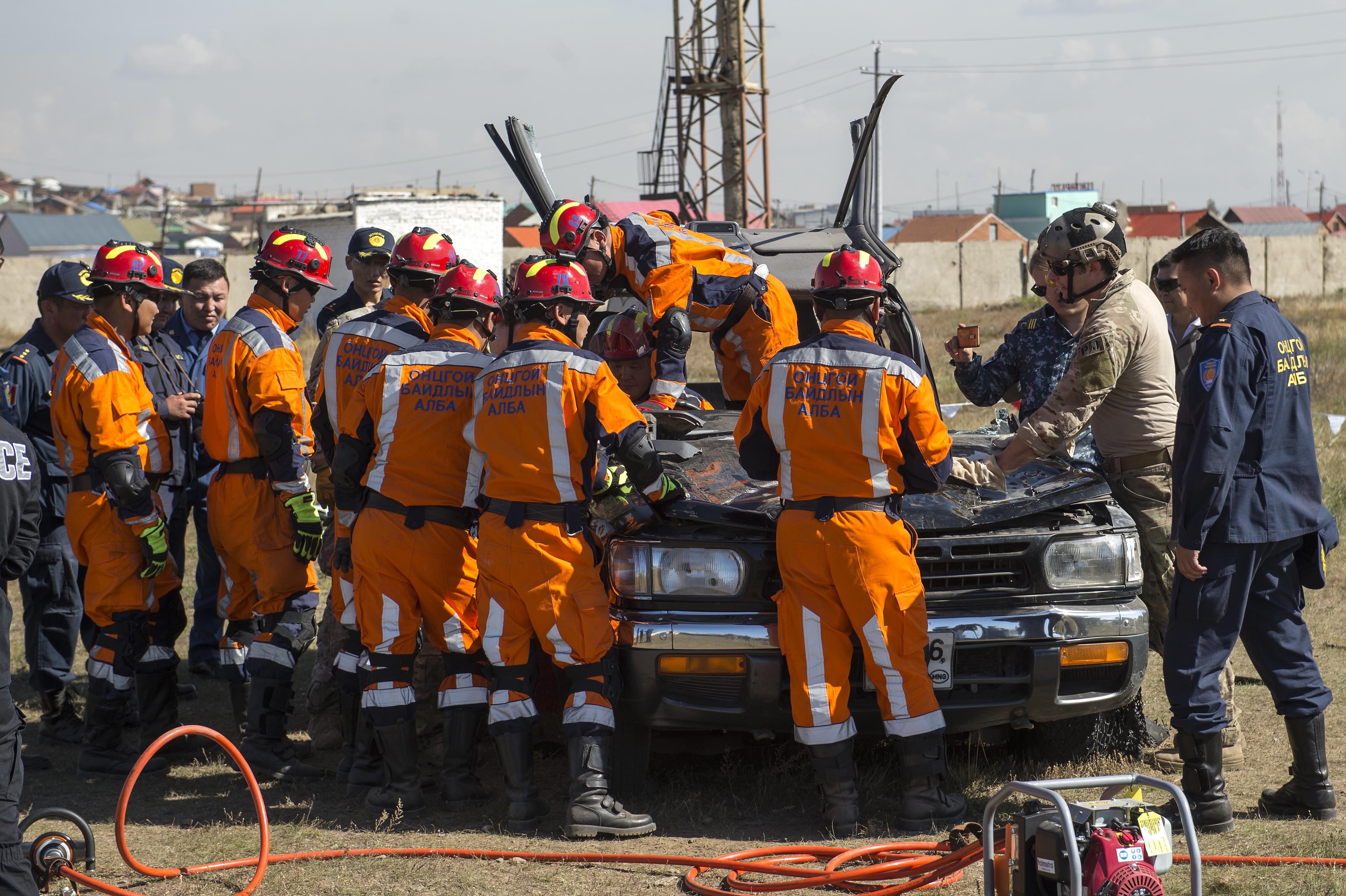 Alaska National Guard teams up with Mongolian forces for Disaster Management Leadership Seminar