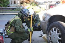 Marines with Technical Rescue Platoon, Chemical Biological Incident Response Force, CBIRF, rescues simulated casualties using vehicle extrication and high angle rescue techniques as part of a final training exercise with Fire Department of New York, FDNY, on Randall’s Island, N.Y., Sept. 15, 2016. CBIRF’s Marines and sailors participated in a training event that included three days of lane training with FDNY instructors teaching classes in vehicle extrication, breaching, rope rescue and medical as part of urban rescue operations, and a final training operation in which CBIRF responded to a notional steam plant explosion. (Official U.S. Marine Corps photo by Lance Cpl. Maverick S. Mejia/RELEASED)
