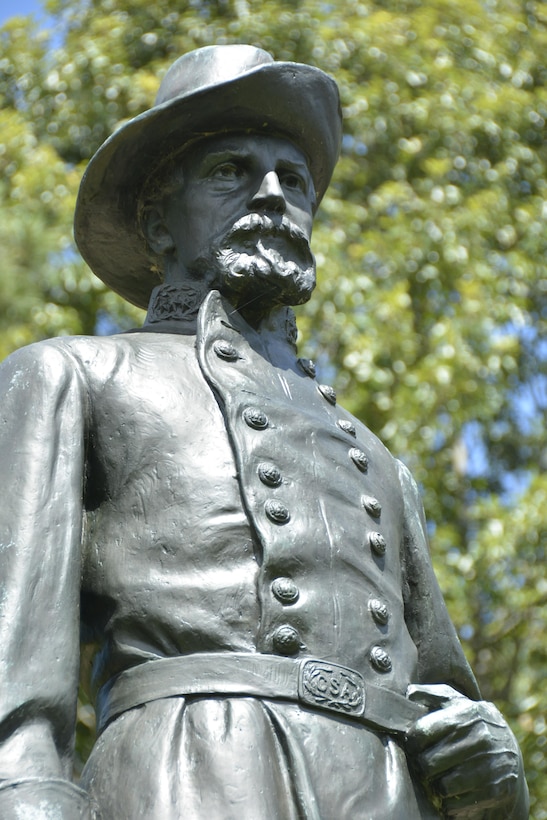 Confederate Lt. Gen. John C. Pemberton: Lt. Gen. John C. Pemberton, the Pennsylvanian in gray who commanded the Department of Mississippi and East Louisiana, remained in Vicksburg while fighting raged along the banks of Chickasaw Bayou north of the city.