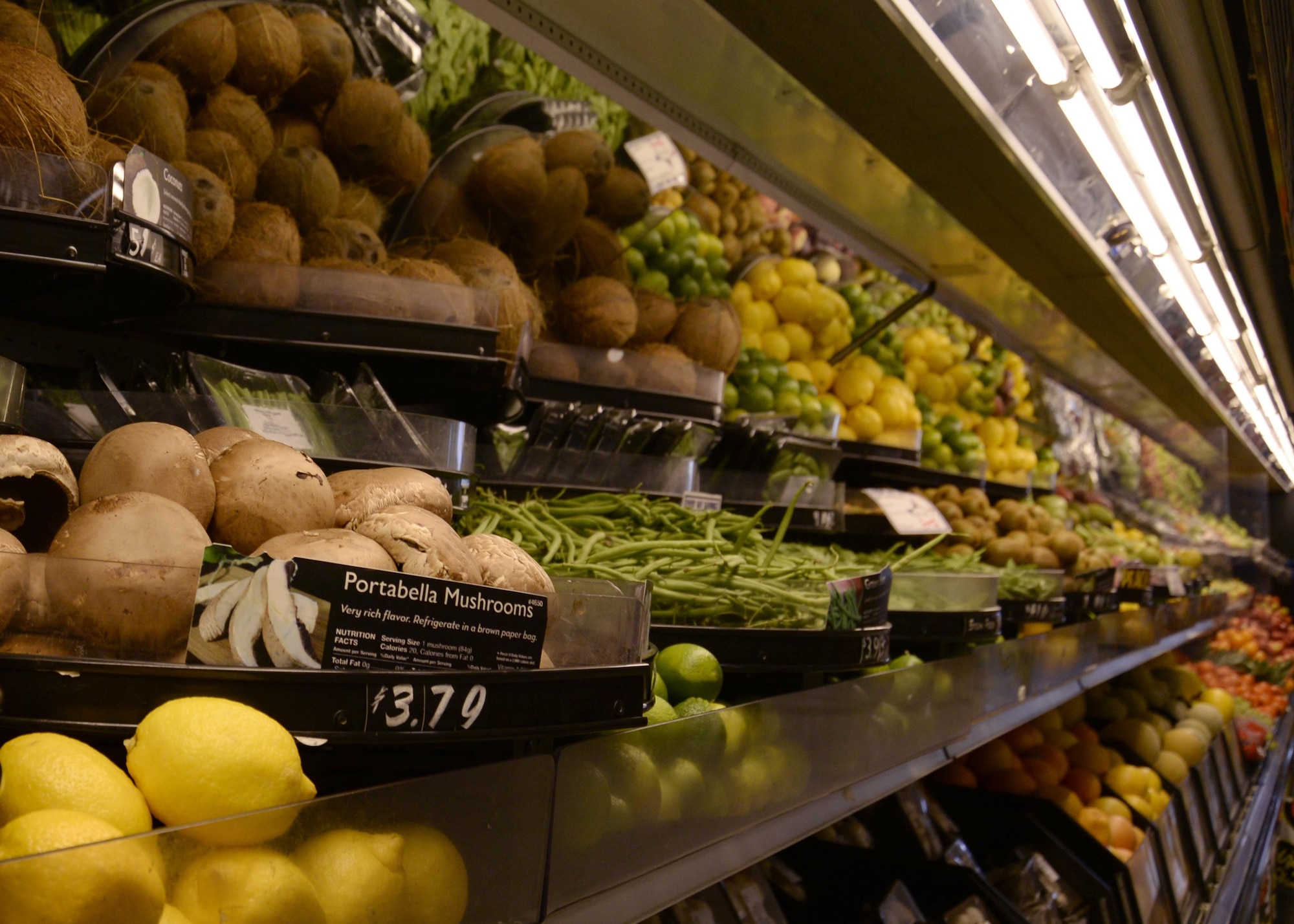 Fresh fruits and vegetables line Commissary shelves at Royal Air Force Lakenheath, England, Oct. 14. Maintaining a healthy diet is an integral part of weight management and living a healthy lifestyle. (U.S. Air Force photo/Airman 1st Class Abby L. Finkel) 