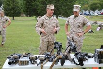 Sgt Levi Lawrence speaks with MCSC commander BGen Joseph Shrader during the Infantry Equipping Challenge's Industry Day on September 26, 2016.