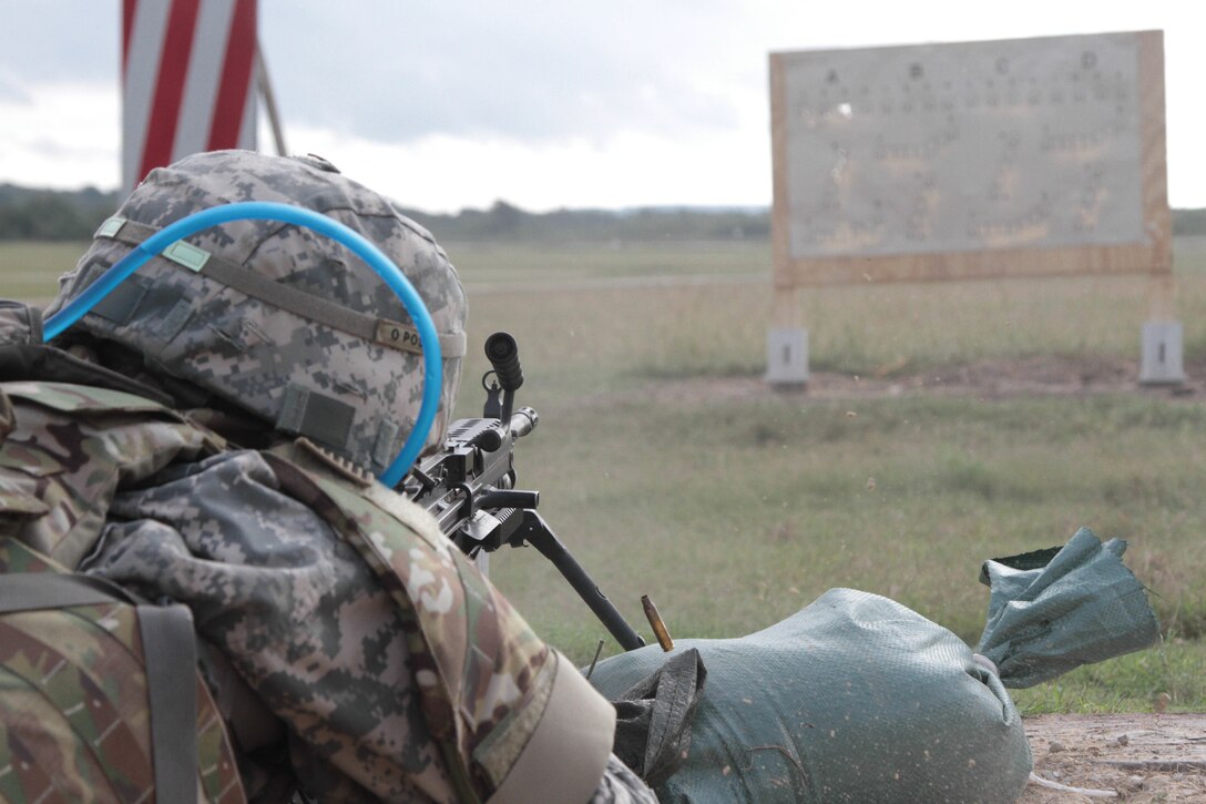 The 355th Chemical Company based out of Las Vegas, Nevada, conducted their M249 zeroing and qualification, during their mobilization training at Fort Hood, Texas, Oct 6, 2016.