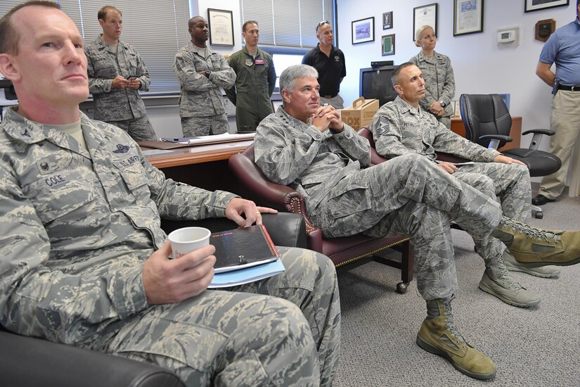 18th Air Force Command visits JB MDL > Joint Base McGuire-Dix-Lakehurst ...