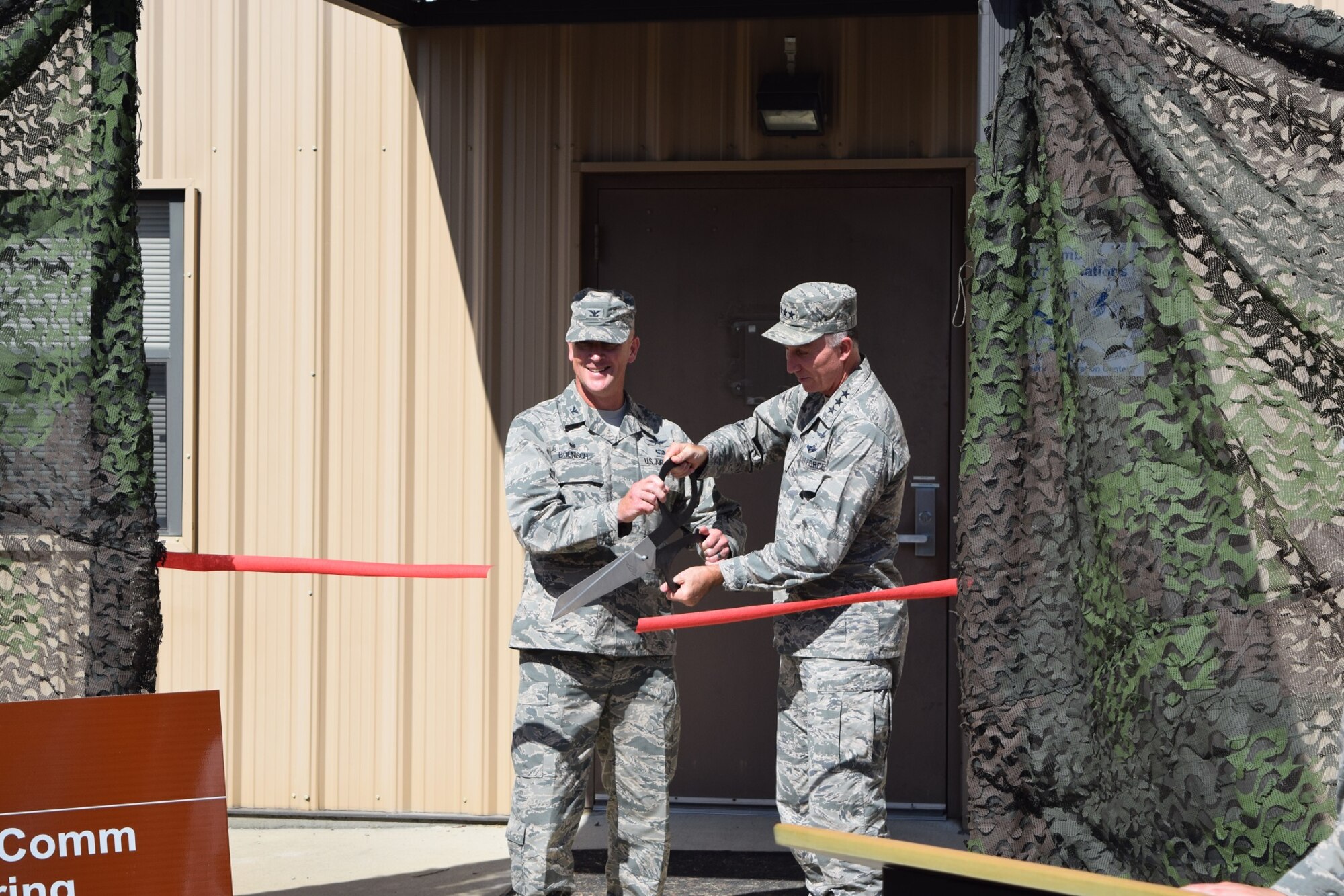 Colonel Jeremy Boenisch, 5th Combat Communications Group commander, along with Lieutenant General William J. Bender, Chief Information Officer, Office of the Secretary of the Air Force, cut the ribbon during the opening ceremony for the new Combat Communications Engineering Integration Center (EIC) located at Robins AFB, Ga. 19 Oct. 

Effective 25 Sep 2016, the EIC was established as a central engineering and validation element for the modernization of combat communications units throughout the total force.
