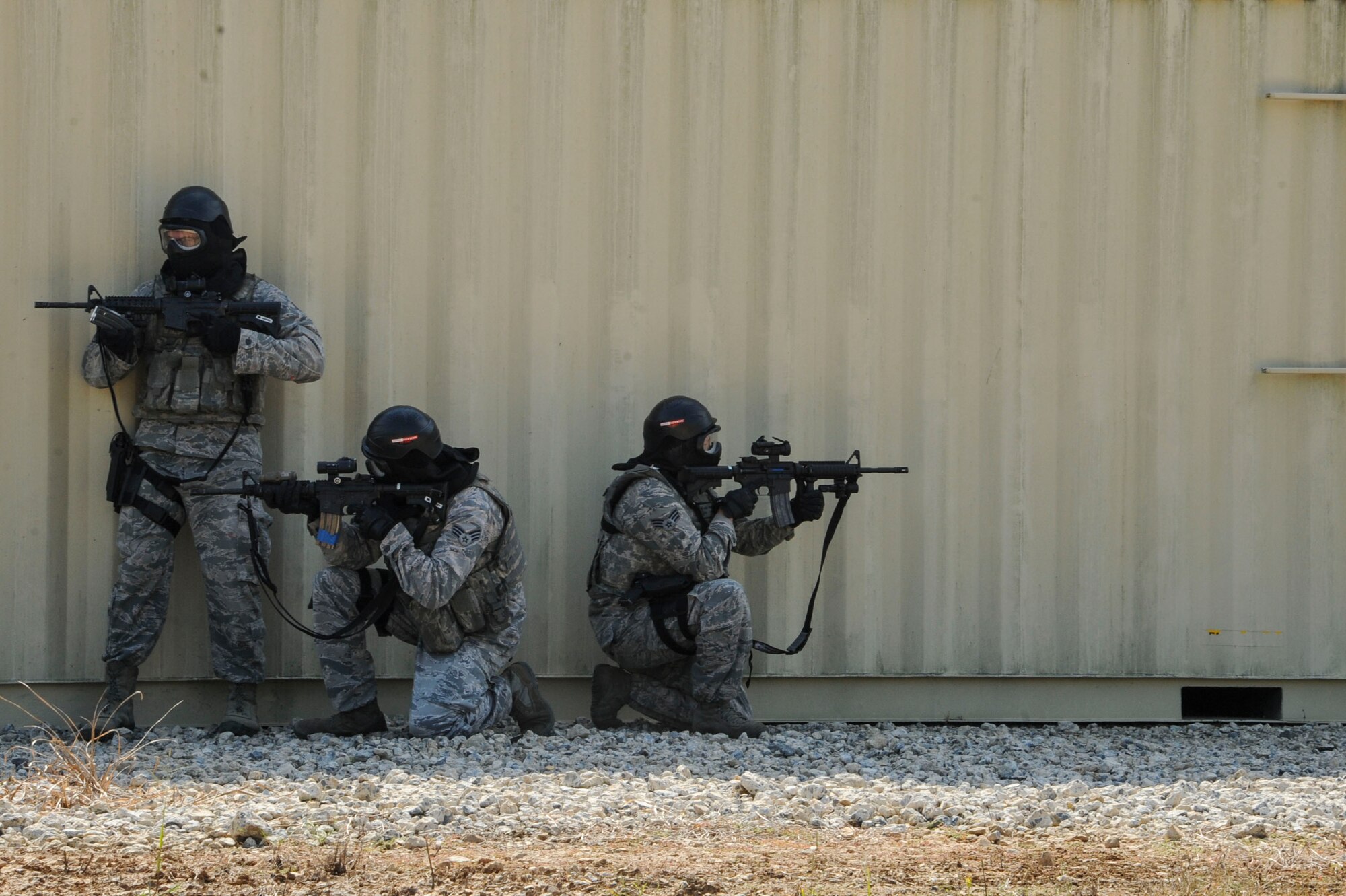 Defenders from the 19th Security Forces Squadron participate in force-on-force training Oct. 12, 2016, at Little Rock Air Force Base, Ark. Force-on-force training is an annual requirement to prepare security forces members for deployments and combat operations. (U.S. Air Force photo by Senior Airman Stephanie Serrano)