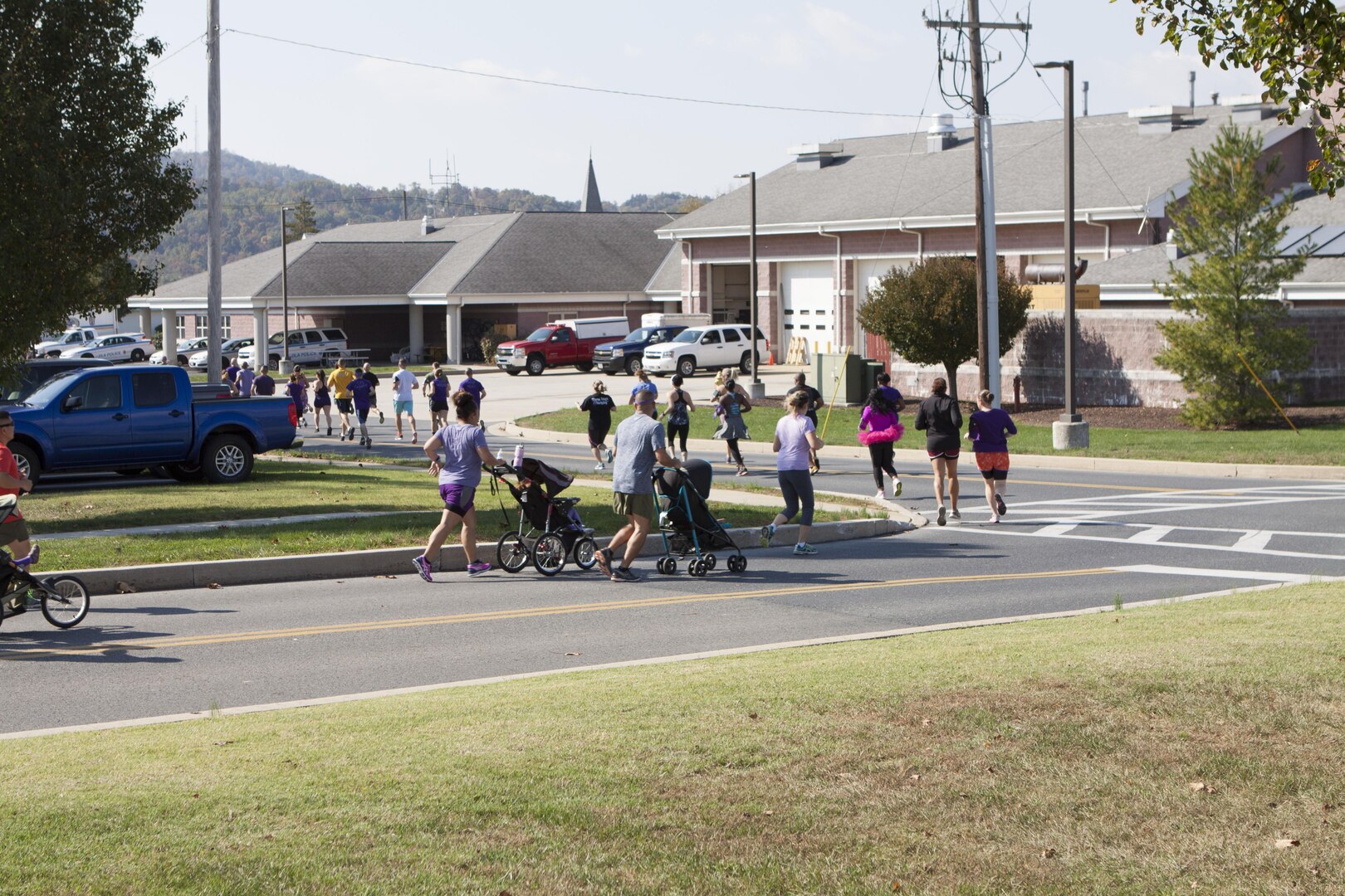 Participants running in the Domestic Violence Awareness 5K Fun Run and two-mile walk on October 19.