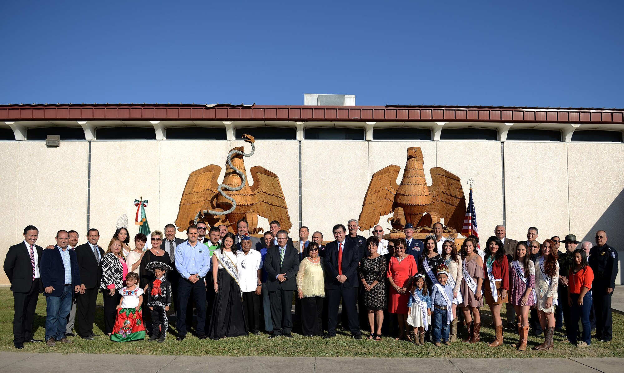 Distinguished guests from the United States and Mexico pose for a group photo at the Convention Center in Del Rio, Texas, Oct. 21, 2016. Representatives embraced; showing a symbolic gesture of friendship referred to as “El Abrazo” at the 56th anniversary of the signing of the Amistad Dam treaty by U.S. President Dwight D. Eisenhower and Mexican President Adolfo Lopez Mateos on Oct. 24, 1960. (U.S. Air Force photo/Airman 1st Class Benjamin N. Valmoja)