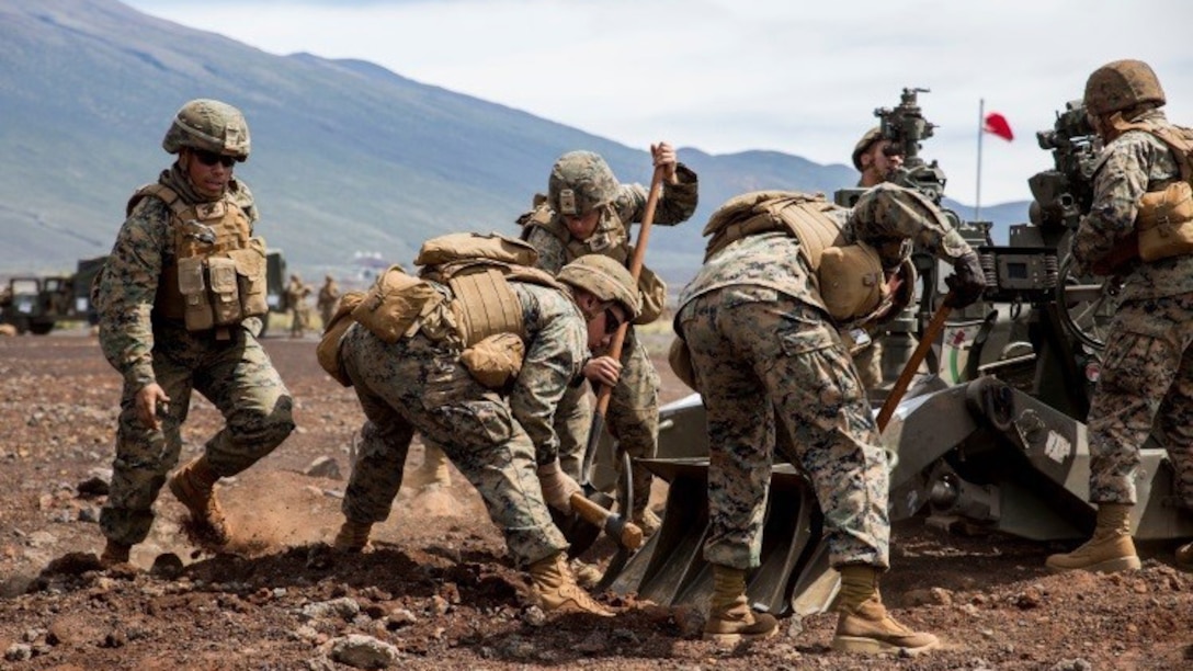 Marines with Bravo Battery, 1st Battalion, 12th Marine Regiment’s “Black Sheep,” prepare their M777 Lightweight Towed Howitzer by digging and burying the gun’s rear spades during a direct fire training exercise as part of Lava Viper 17.1, a staple in the battalion pre-deployment training on Oct. 16, 2016, at Range 13 aboard Pohakuloa Training Area, Hawaii. Lava Viper Provides the Hawaii-based Marines with an opportunity to conduct various movements, live-fire and tactical, integrating combined arms exercises.