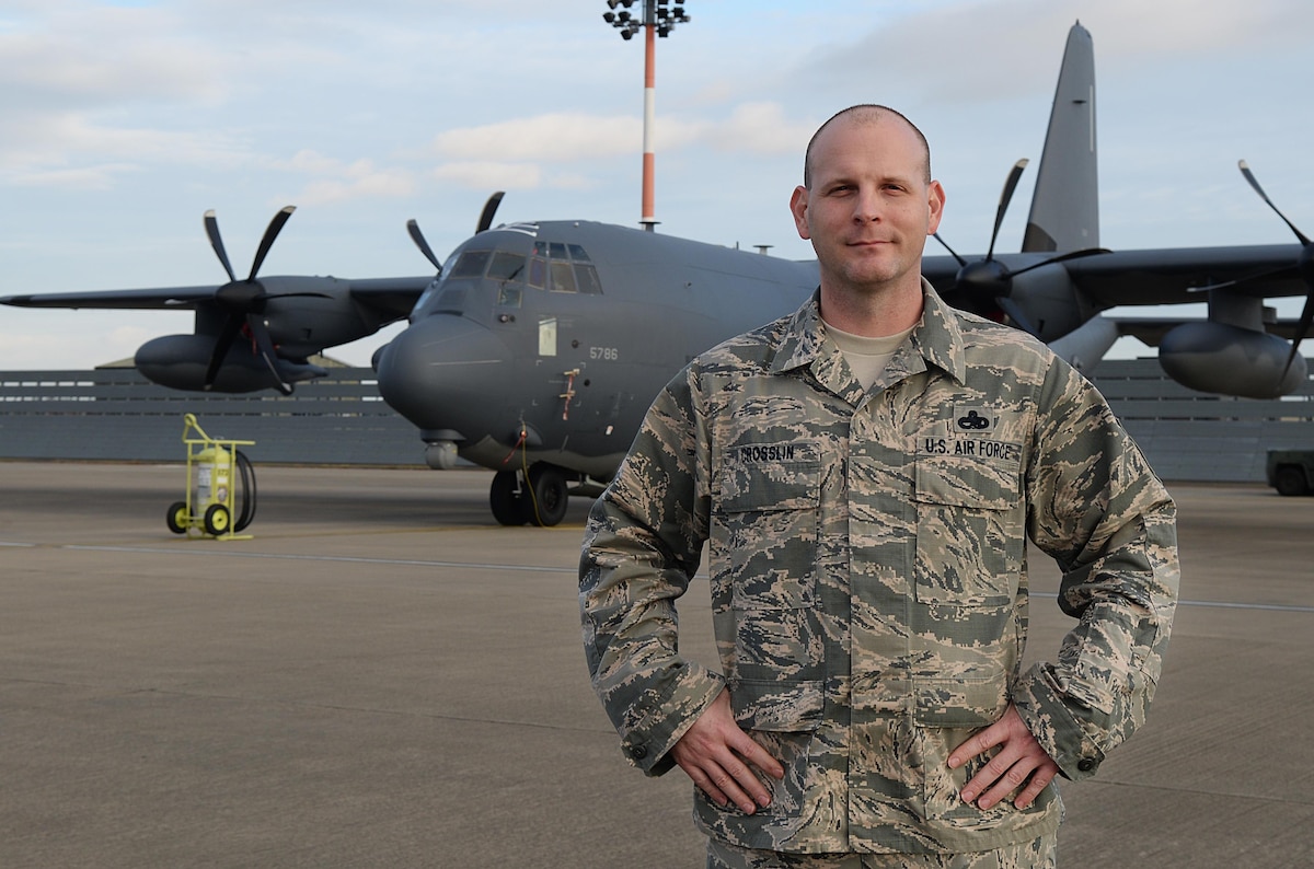 352d SOAMXS NCO Wins Lew Allen Award 352nd Special Operations Wing Article Display