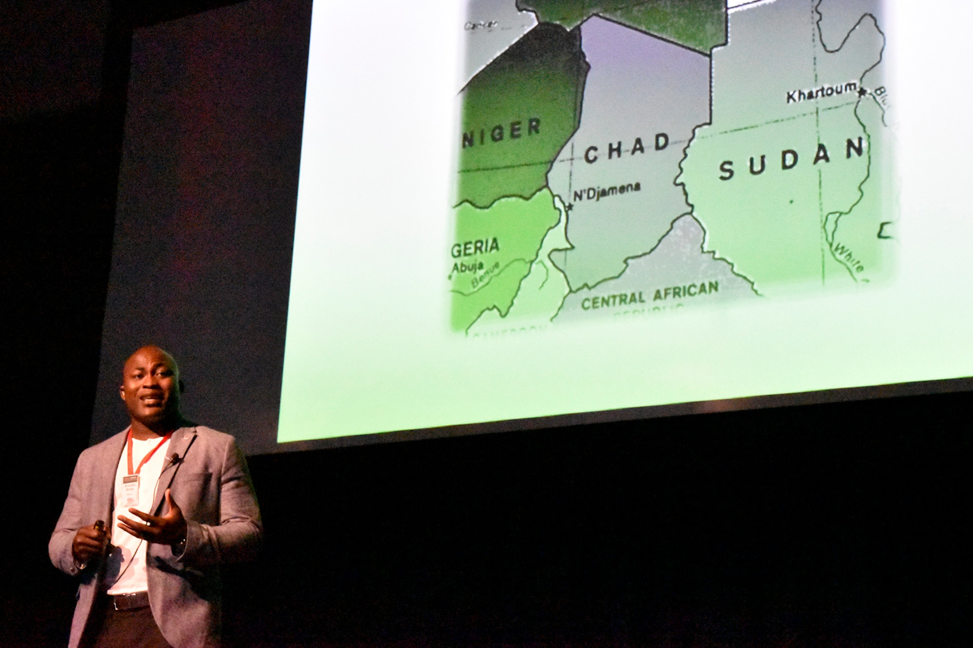 Air Force Bioenvironmental Engineer Officer, 2nd Lt. Aristide Badje, of the 87th Medical Group, here, shares the importance of learning responsibility at an early age duriing the TEDx event held Tuesday at the Expeditionary Center. He used examples of his mother's teaching tactics and his subsequent life experiences to validate the value of shouldering responsibility. The independently organized event highlighted speakers, entertainers and video presentations that gave attendees ideas on how they can make self, work, family, community and global changes. (Photo/Sherry Jacobs)