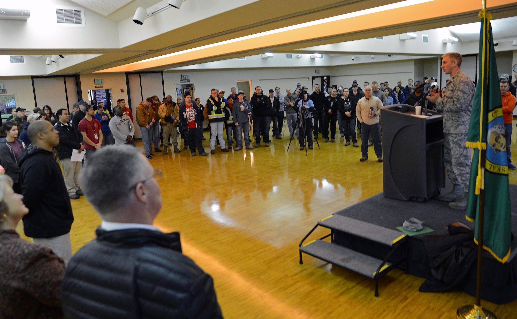 Lt. Col. Andy McQuade, 627th Air Base Group deputy commander, thanks Airmen for volunteering during a Day of Service Oct. 27, 2016, at Thurston County Fairgrounds Olympia, Wash. 200 Airmen volunteered more than 1,000 hours of labor and $20,000 value worth of work. (U.S. Air Force photo/Senior Airman Jacob Jimenez) 