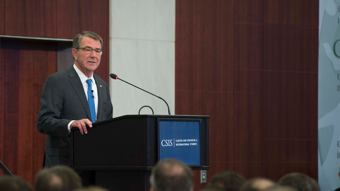 Defense Secretary Ash Carter announced new recommendations to help build the Force of the Future during a speech in Washington, Oct. 28, 2016. DoD photo by Navy Petty Officer 1st Class Tim D. Godbee