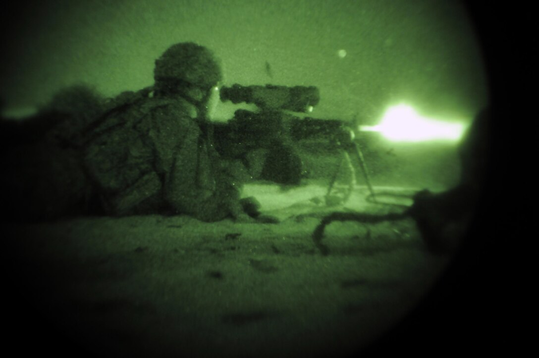 316th Sustainment Command (Expeditionary) Soldiers, fire the M249 Light Machine Gun at a III Corps and Fort Hood firing range Oct 26, 2016 at Fort Hood, Tx., as part of their pre-mobilization training. The 316th ESC is a Army Reserve unit from Coraopolis, Pa.(U.S. Army photo by Sgt. Christopher Bigelow)