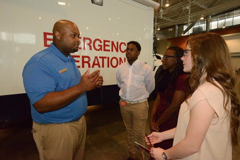 Bobby Jackson, a natural resource specialist from the U. S. Army Corps of Engineers Nashville District talks with  students attending the the “My Future, My Way” Career Exploration Fair at Music City Convention Center Oct. 27, 2016.