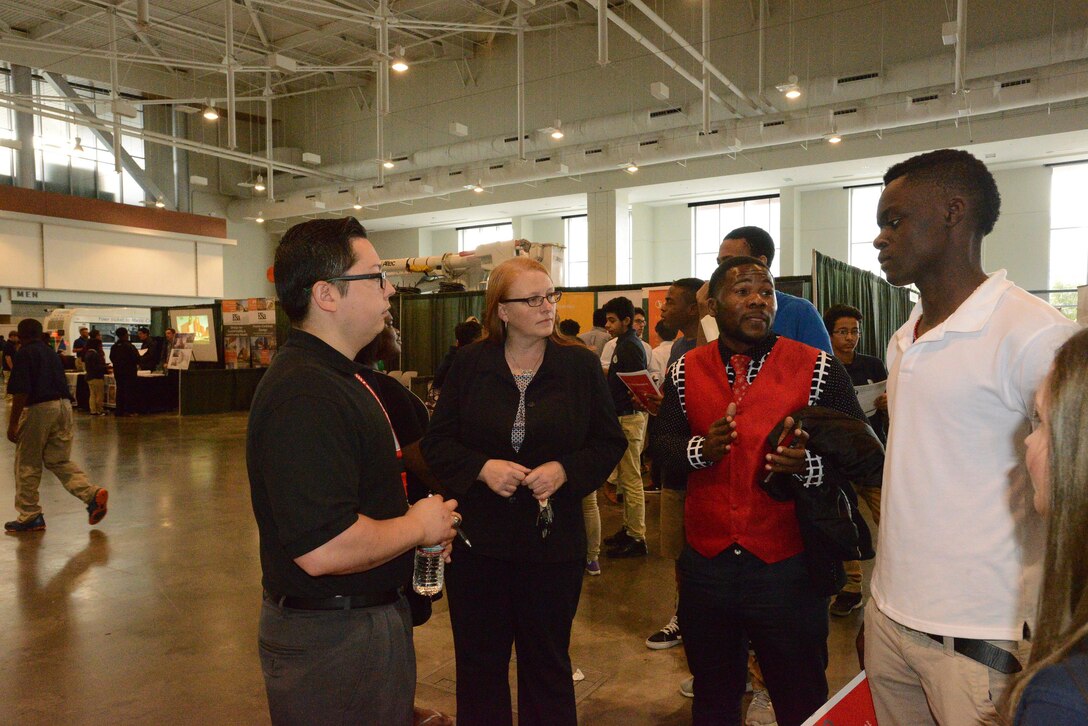 Omar Acevedo, an engineer from the U. S. Army Corps of Engineers Nashville District talks with  students attending the the “My Future, My Way” Career Exploration Fair at Music City Convention Center Oct. 27, 2016.