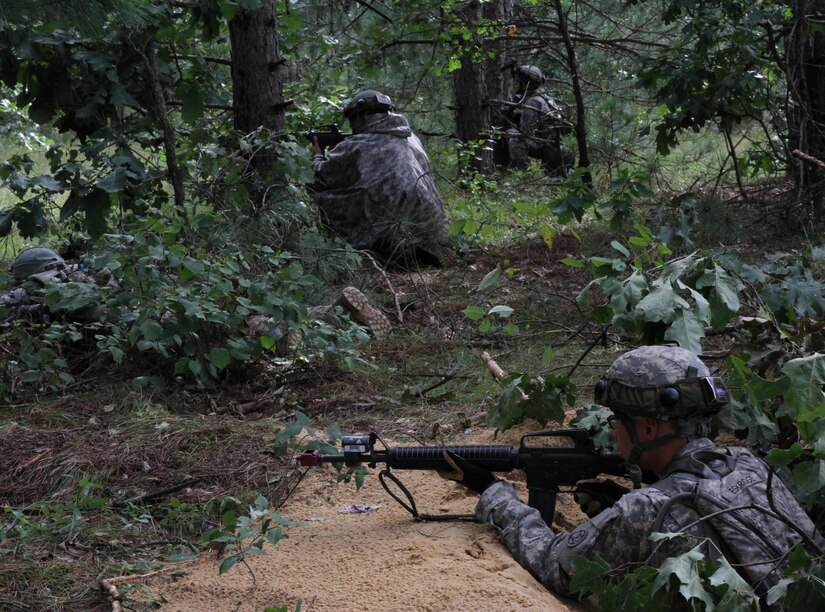 Army Reserve Soldiers defend their perimeter during CSTX 86-16-03 on Aug. 20, 2016 at Fort McCoy, Wis. 

U.S. Army Reserve photo by Staff Sgt. Debralee Best